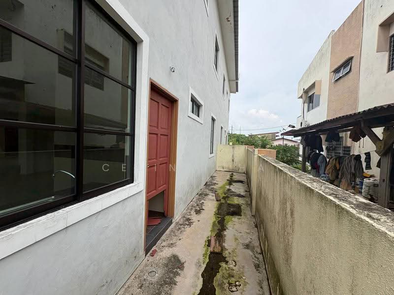 Semi-Detached House for Sale in Segamat (Johor) - Celine Chai - Exterior - PropertyGuru.com.my