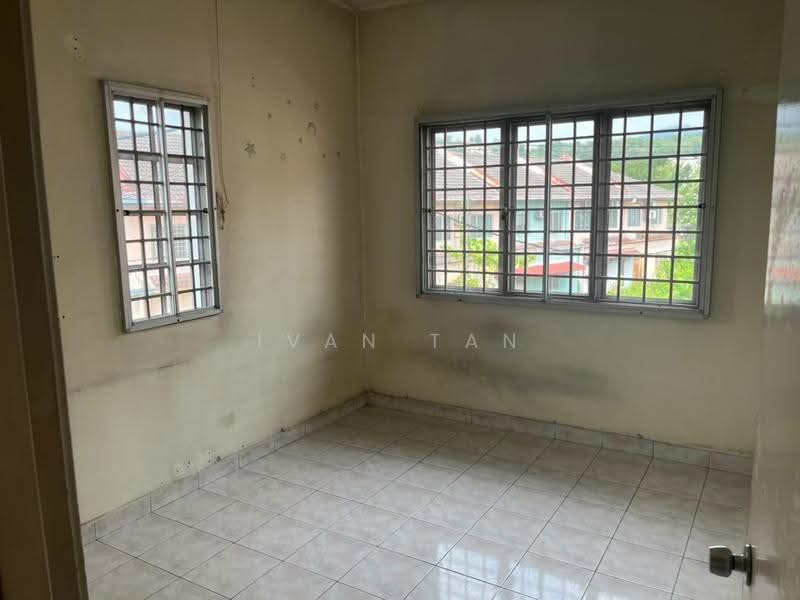 2-storey Terraced House for Sale in Taman Sri Putra Mas (Sungai Buloh) - Ivan Tan - Interior - PropertyGuru.com.my