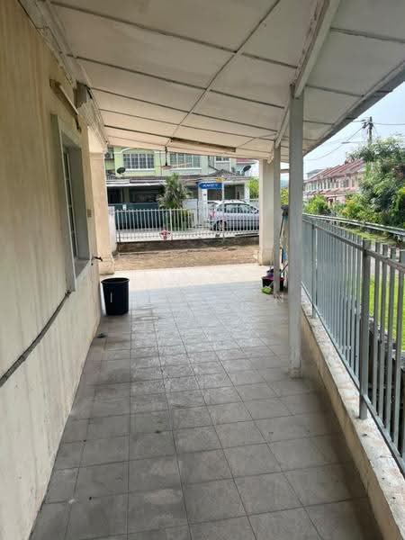 2-storey Terraced House for Sale in Taman Sri Putra Mas (Sungai Buloh) - Ivan Tan - PropertyGuru.com.my