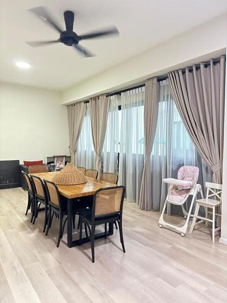 2-storey Terraced House for Sale in Taman Bukit Subang (Shah Alam) - Winson Tam - Dining Room - PropertyGuru.com.my