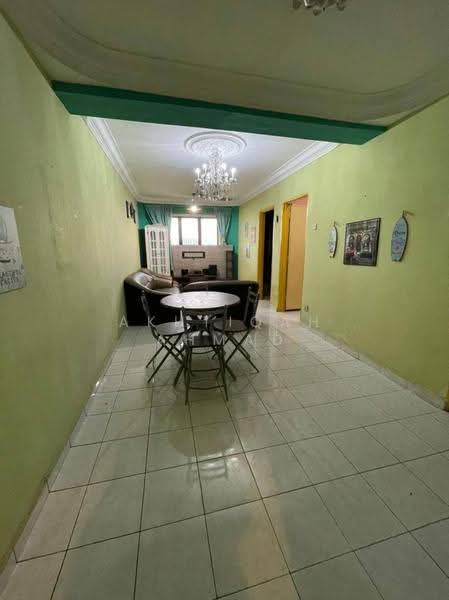 Pangsapuri untuk Disewa di Sri Penara - Akhtiqah Ahmad - Living Room - PropertyGuru.com.my