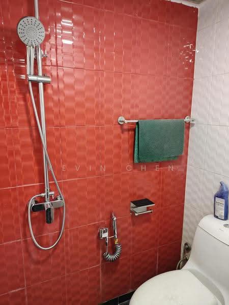 Shop / Office for Rent in Ampang Jaya (Ampang) - Kevin Chen - Bathroom - PropertyGuru.com.my