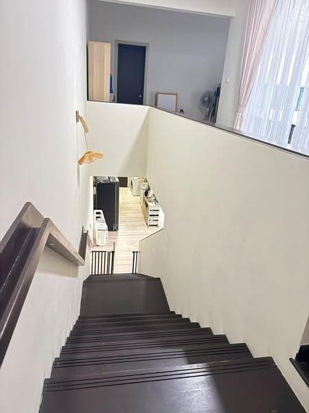Rumah Teres 2-Tingkat untuk Dijual di Taman Bukit Subang (Shah Alam) - Ka Ee - Interior - PropertyGuru.com.my