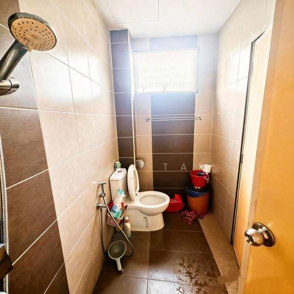 Rumah Teres 2-Tingkat untuk Dijual di Kepong (Kuala Lumpur) - Suki Tan - Bathroom - PropertyGuru.com.my