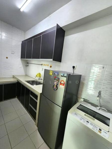 Kondominium untuk Disewa di The Zest @ Kinrara 9 - Mabel Chow - Kitchen - PropertyGuru.com.my