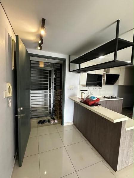 Kediaman Servis untuk Disewa di D'Ambience Residences (Pangsapuri Ikatan Flora) - Mr Lu - Kitchen - PropertyGuru.com.my