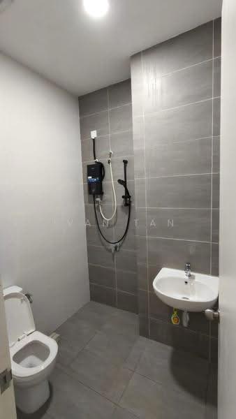 Rumah Kluster untuk Disewa di Eco Majestic (Semenyih) - Ivan Tan - Bathroom - PropertyGuru.com.my