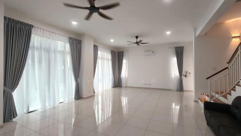 Rumah Kluster untuk Disewa di Eco Majestic (Semenyih) - Ivan Tan - Living Room - PropertyGuru.com.my