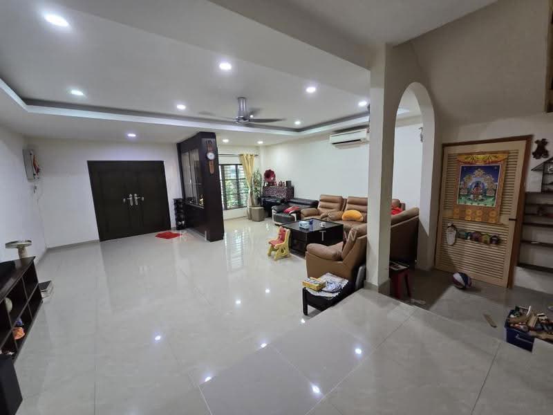 2.5-storey Terraced House for Sale in Kepong (Kuala Lumpur) - Kiing TW - Living Room - PropertyGuru.com.my