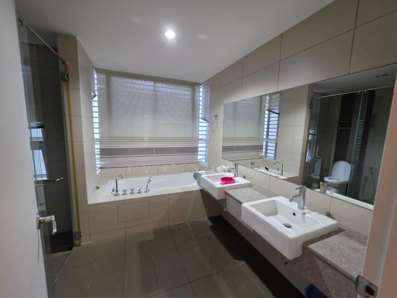 Condominium for Sale at Platino Condominium - Ivy Yeoh - Bathroom - PropertyGuru.com.my