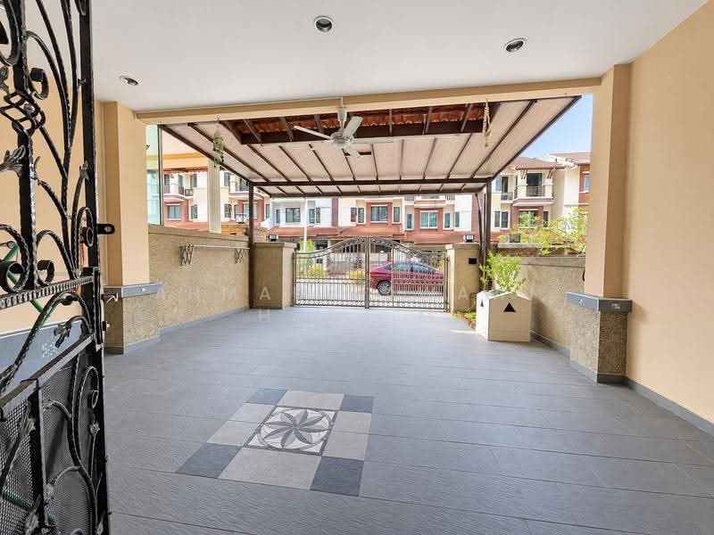 Rumah Teres 3-Tingkat untuk Dijual di Ampang Jaya (Ampang) - Ahmad Zawawi Hashim - Exterior - PropertyGuru.com.my