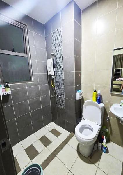 Condominium for Rent at Tree Sparina - Jerry Tan - Bathroom - PropertyGuru.com.my