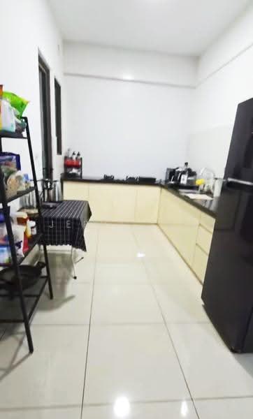 Condominium for Rent at Tree Sparina - Jerry Tan - Kitchen - PropertyGuru.com.my