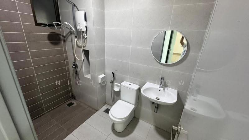 Condominium for Rent at PARC Regency (Residensi Masai) - Nicholas Low - Bathroom - PropertyGuru.com.my