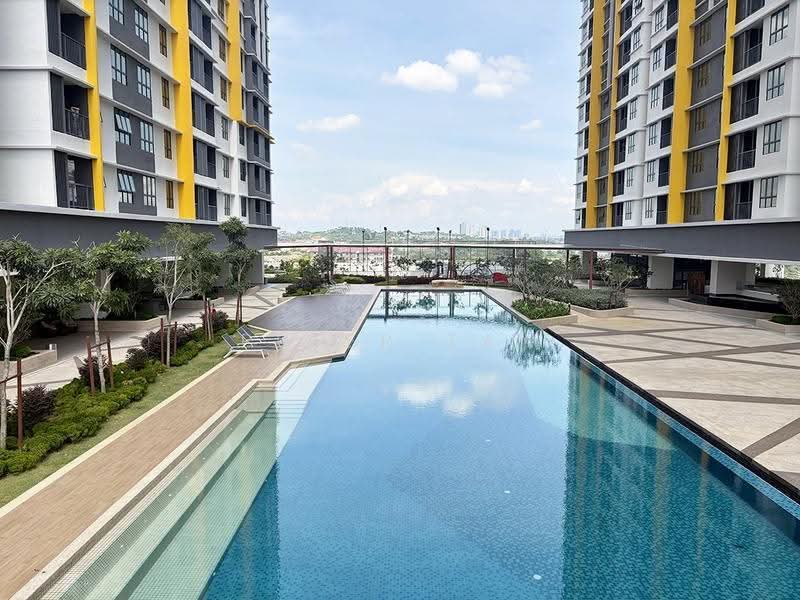 Kediaman Servis untuk Disewa di Parkland Residence @ Kajang 2 - Peter Tan - Exterior - PropertyGuru.com.my