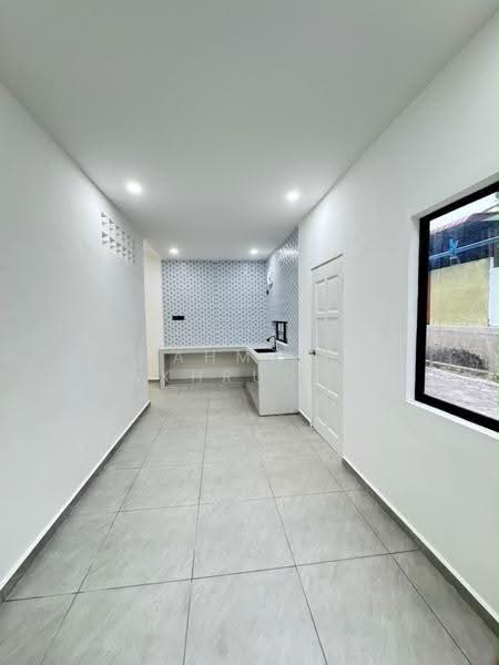 Rumah Teres untuk Dijual di Taman Munshi Ibrahim (Tampoi) - Ahmad Fakhruddin - PropertyGuru.com.my
