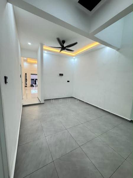 Rumah Teres untuk Dijual di Taman Munshi Ibrahim (Tampoi) - Ahmad Fakhruddin - PropertyGuru.com.my