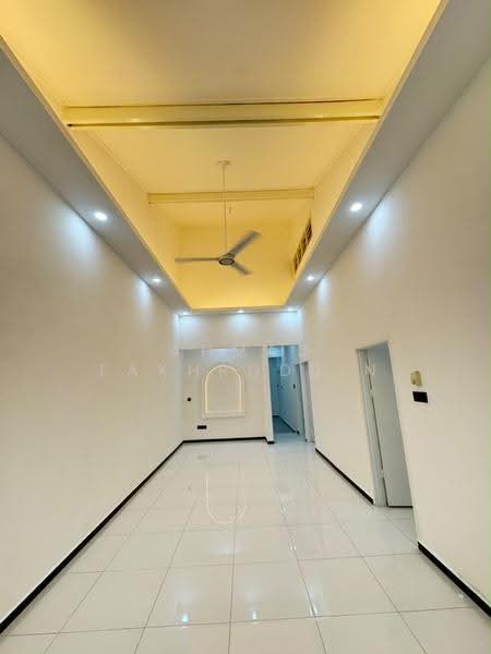 Rumah Teres untuk Dijual di Taman Munshi Ibrahim (Tampoi) - Ahmad Fakhruddin - PropertyGuru.com.my