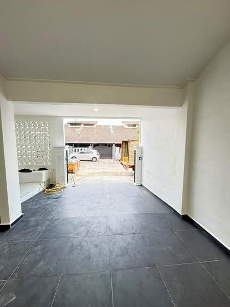 Rumah Teres untuk Dijual di Taman Munshi Ibrahim (Tampoi) - Ahmad Fakhruddin - PropertyGuru.com.my