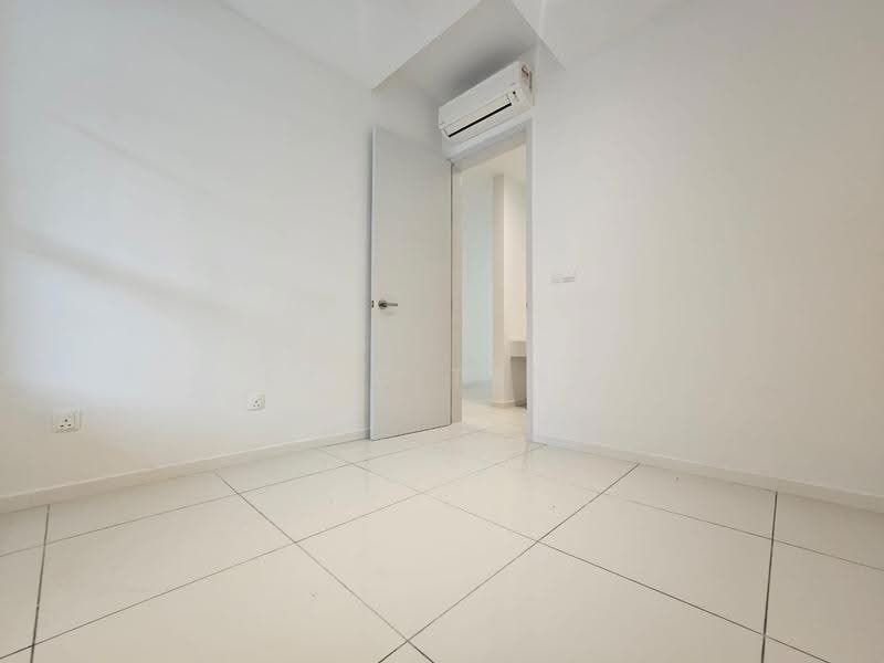 3-storey Terraced House for Sale in Alam Damai (Cheras) - Eric Tang - PropertyGuru.com.my