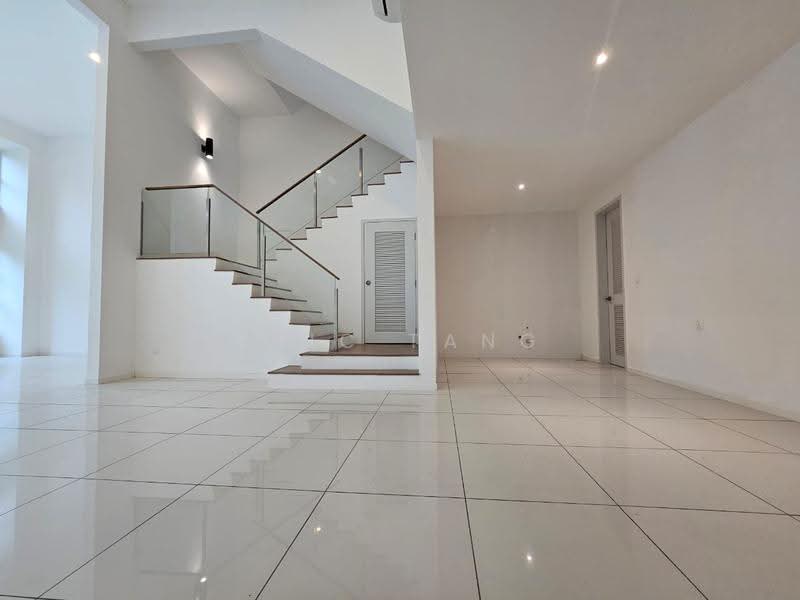 3-storey Terraced House for Sale in Alam Damai (Cheras) - Eric Tang - PropertyGuru.com.my