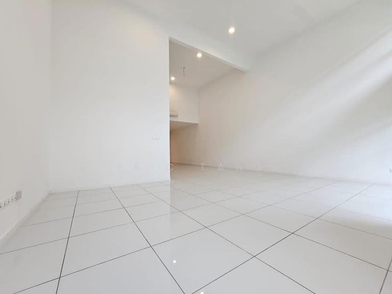 3-storey Terraced House for Sale in Alam Damai (Cheras) - Eric Tang - PropertyGuru.com.my