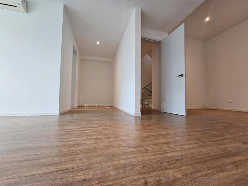 3-storey Terraced House for Sale in Alam Damai (Cheras) - Eric Tang - PropertyGuru.com.my