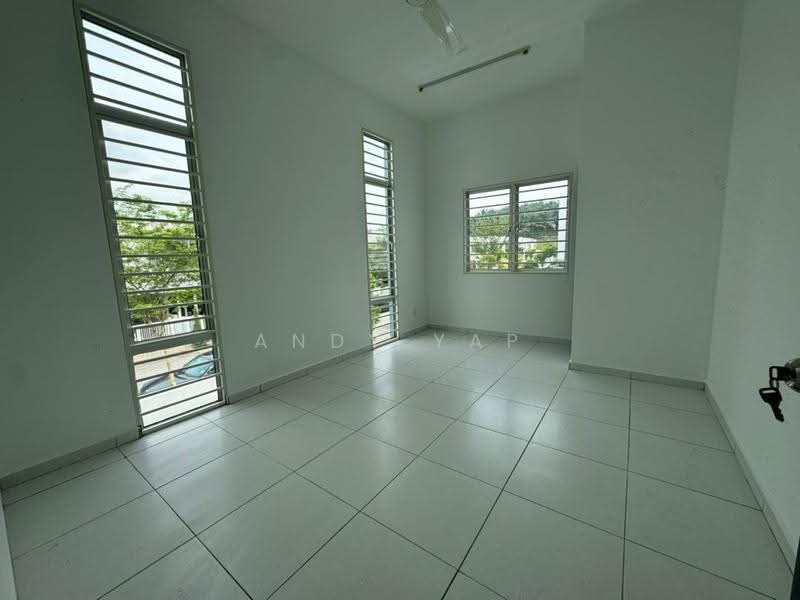 Rumah Teres 2-Tingkat untuk Dijual di Bandar Tasik Puteri (Rawang) - Andy Yap - PropertyGuru.com.my