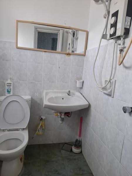 Rumah Teres 2-Tingkat untuk Disewa di Bukit Indah (Iskandar Puteri (Nusajaya)) - Nicholas Low - Bathroom - PropertyGuru.com.my