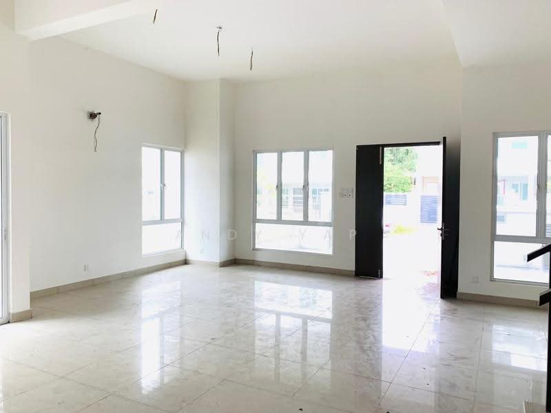 3-storey Terraced House for Sale in Rawang (Selangor) - Andy Yap - PropertyGuru.com.my