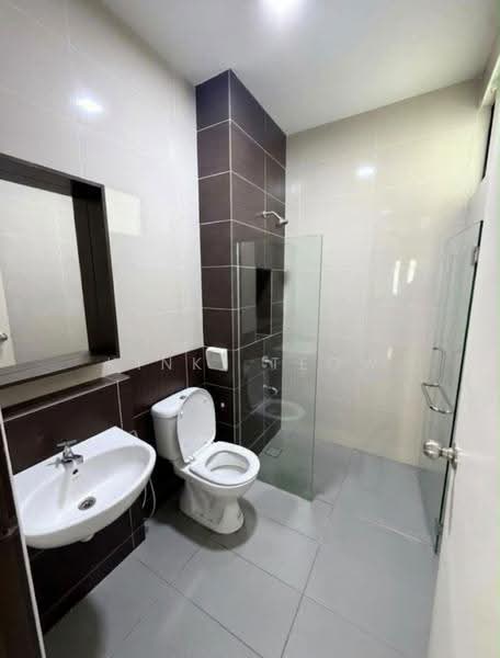 Rumah Kluster untuk Disewa di Taman Adda Heights (Tebrau) - Kinki Teow - Bathroom - PropertyGuru.com.my