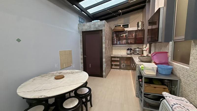 Semi-Detached House for Rent in Bukit Indah (Iskandar Puteri (Nusajaya)) - Kinki Teow - Kitchen - PropertyGuru.com.my