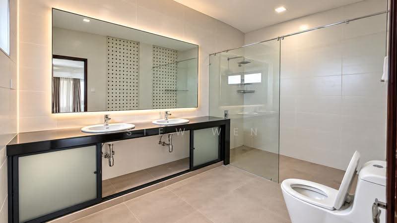 Bungalow House for Sale in Taman Hillview (Ulu Kelang) - Siew Wen - Bathroom - PropertyGuru.com.my