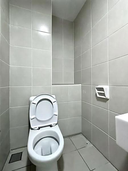 Service Residence for Sale at Suria Jelutong - Katherine Lee - Bathroom - PropertyGuru.com.my