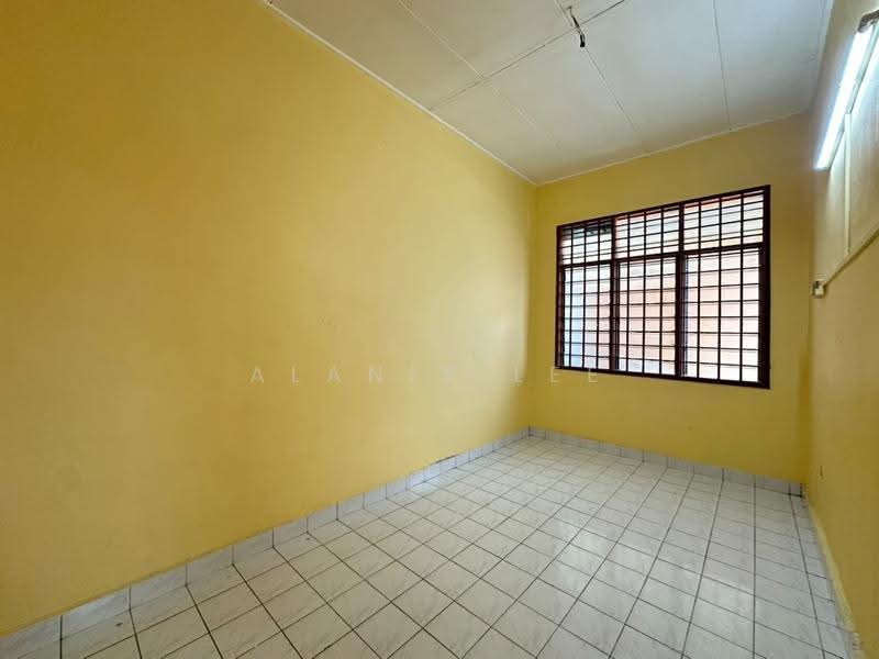 Rumah Teres 1-Tingkat untuk Disewa di Taman Puteri Wangsa (Ulu Tiram) - Alanis Lee - PropertyGuru.com.my