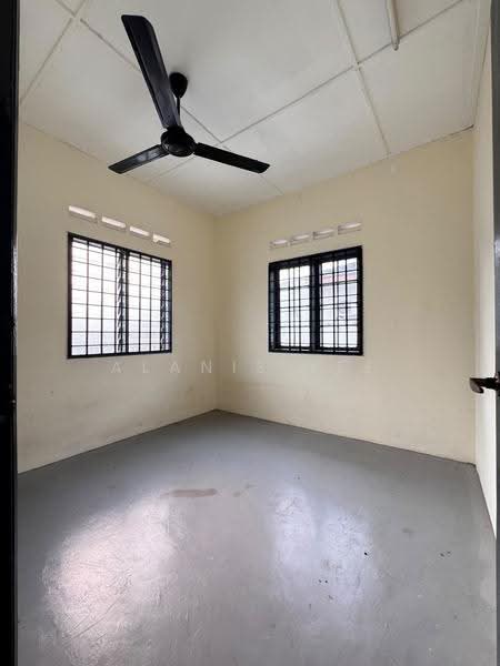 Rumah Berkembar untuk Disewa di Taman Delima 2 (Tebrau) - Alanis Lee - Interior - PropertyGuru.com.my