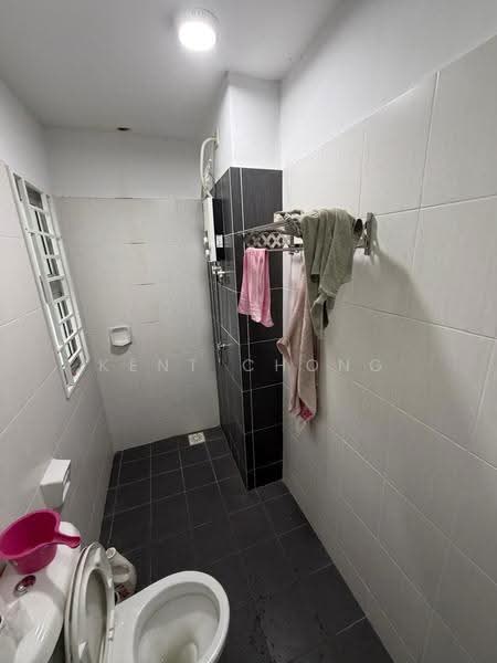 Service Residence for Rent at Saville @ Kajang - Kent Chong - Bathroom - PropertyGuru.com.my