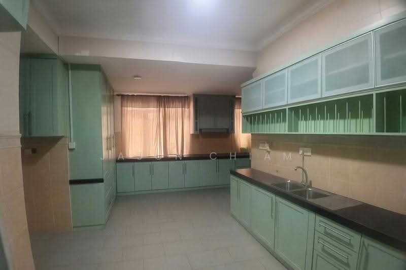 Rumah Teres 2-Tingkat untuk Dijual di Taman Molek (Johor Bahru) - Jason Chiam - Kitchen - PropertyGuru.com.my