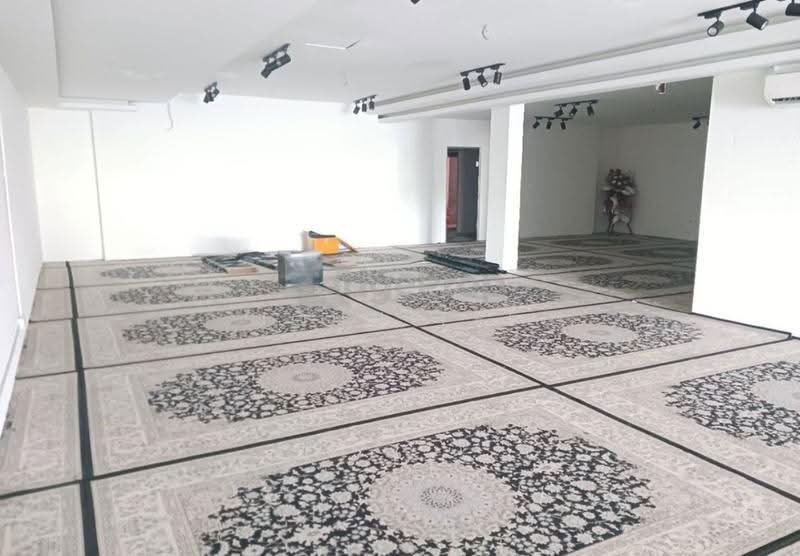 Shop / Office for Rent in Taman Sungai Besi Indah (Seri Kembangan) - John Tee - Interior - PropertyGuru.com.my