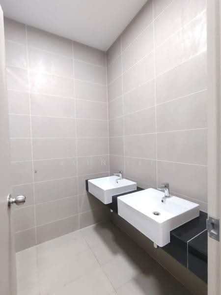 2-storey Terraced House for Rent in Setia Utama (Setia Alam) - John Tee - Bathroom - PropertyGuru.com.my
