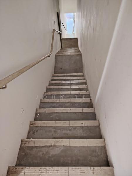 Kedai / Pejabat untuk Disewa di Taman Cheng Mutiara (Bertam) - John Tee - Corridor - PropertyGuru.com.my