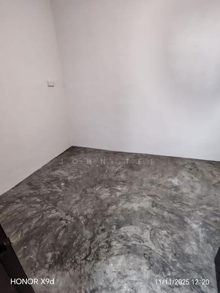 Kedai untuk Dijual di Taman Johor Jaya (Johor Bahru) - John Tee - Interior - PropertyGuru.com.my