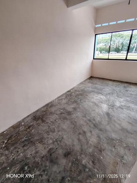 Kedai untuk Dijual di Taman Johor Jaya (Johor Bahru) - John Tee - Interior - PropertyGuru.com.my