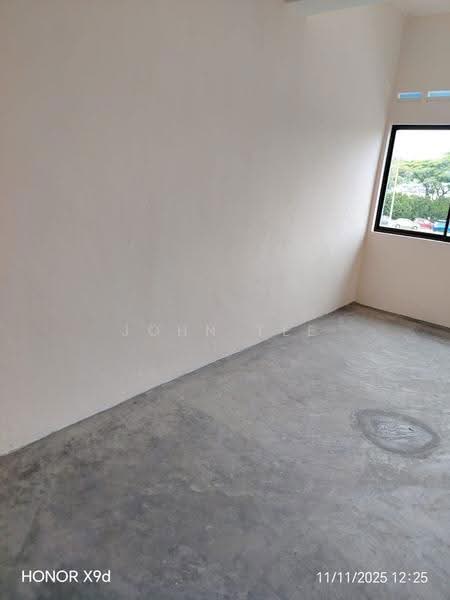 Kedai untuk Dijual di Taman Johor Jaya (Johor Bahru) - John Tee - Interior - PropertyGuru.com.my