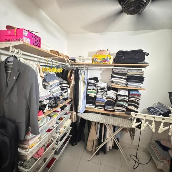 Apartment for Sale at Seri Pinang - John Tee - Closet - PropertyGuru.com.my