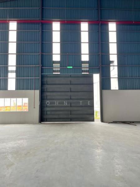 Semi-D Factory for Rent in West Port (Pelabuhan Barat) (Port Klang (Pelabuhan Klang)) - John Tee - Entrance - PropertyGuru.com.my