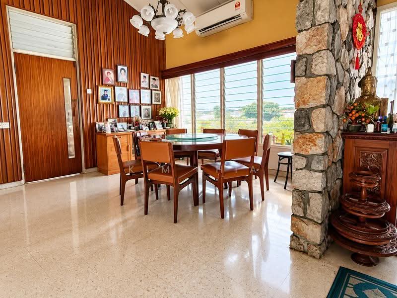 Bungalow House for Sale in Seksyen 5 (Petaling Jaya) - Kim Chia - Dining Room - PropertyGuru.com.my