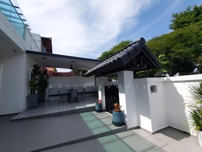 Semi-Detached House for Sale in Bukit Jelutong (Shah Alam) - Azlin Ismail - Exterior - PropertyGuru.com.my