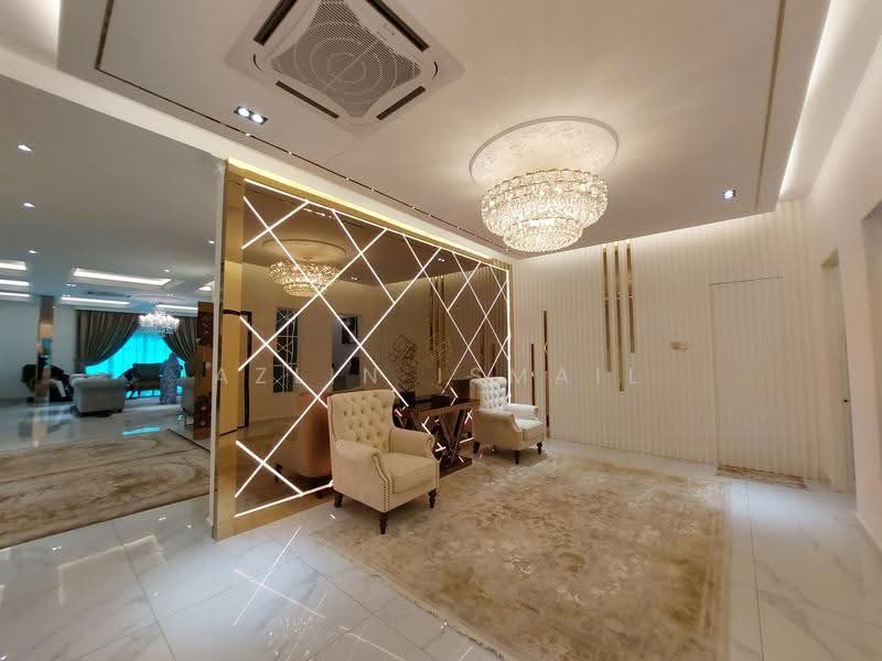 Semi-Detached House for Sale in Bukit Jelutong (Shah Alam) - Azlin Ismail - Living Room - PropertyGuru.com.my