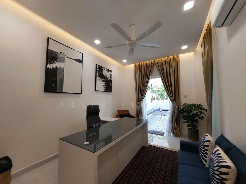Semi-Detached House for Sale in Bukit Jelutong (Shah Alam) - Azlin Ismail - Study - PropertyGuru.com.my